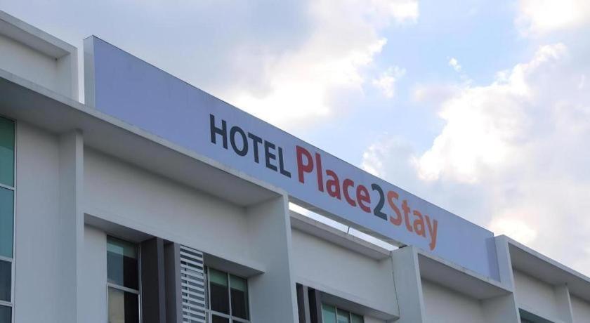 Place2Stay @ Campus Hub Kuching Extérieur photo